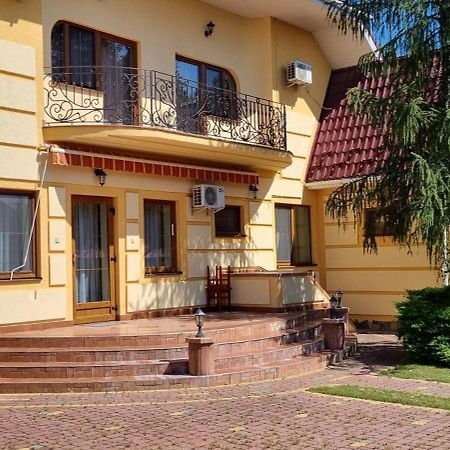 Villa Vera Береговое Экстерьер фото